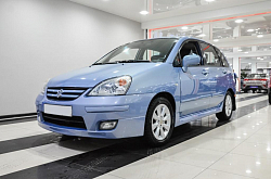 Suzuki Liana